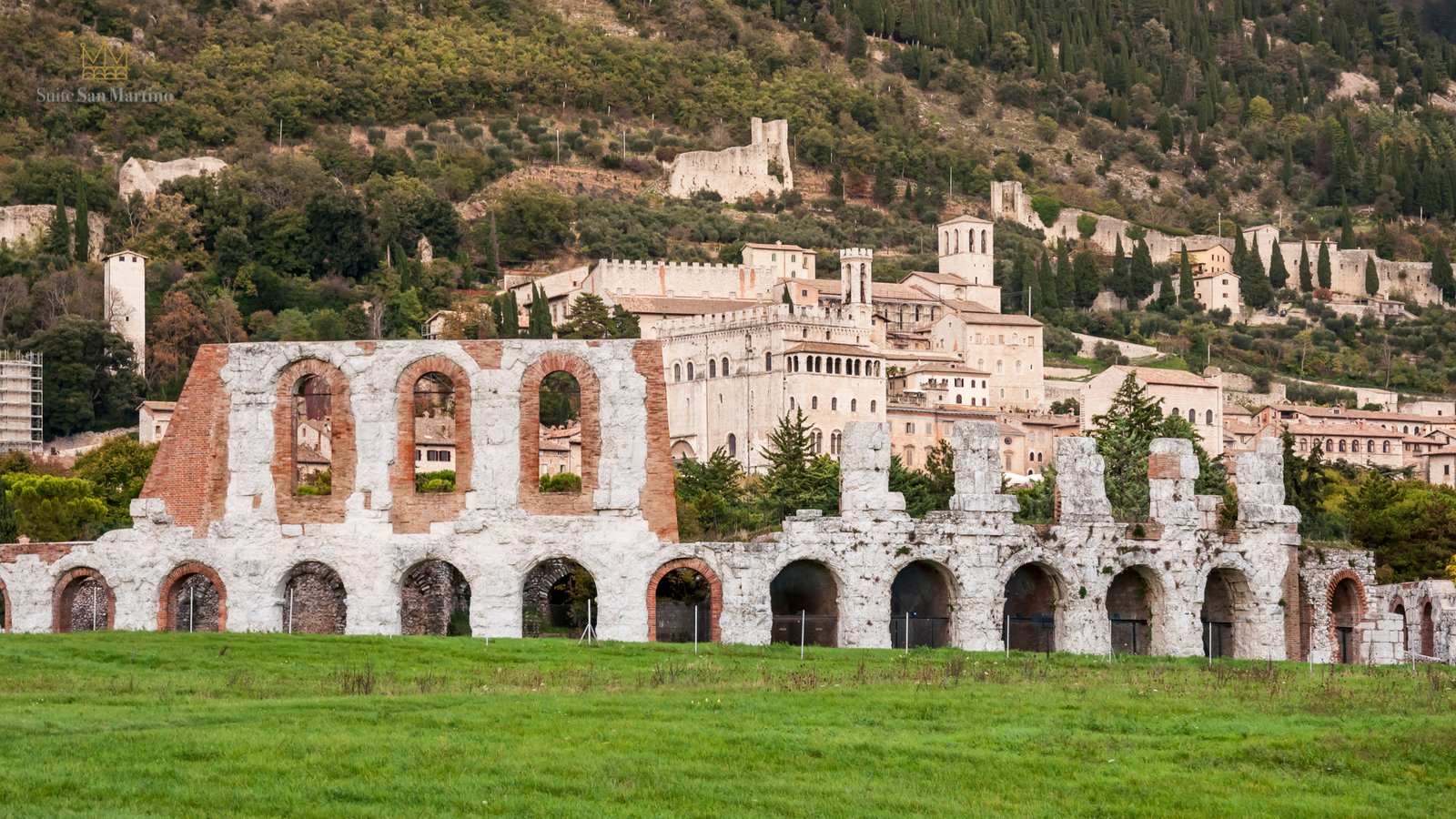 Veduta del centro storico di Gubbio